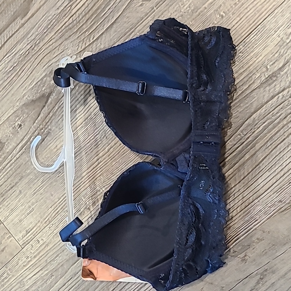 Set OF 3 Rene Rofe Lace Bras Red, Green, & Blue - Picture 12 of 12